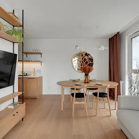 Luxury Aura 40 - 1 By Grand Gdańsk